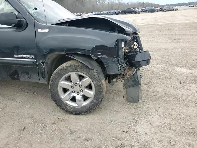 2013 GMC Sierra - Image 11