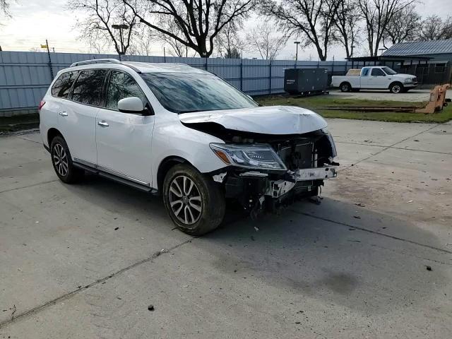 2013 Nissan Pathfinder - Image 11