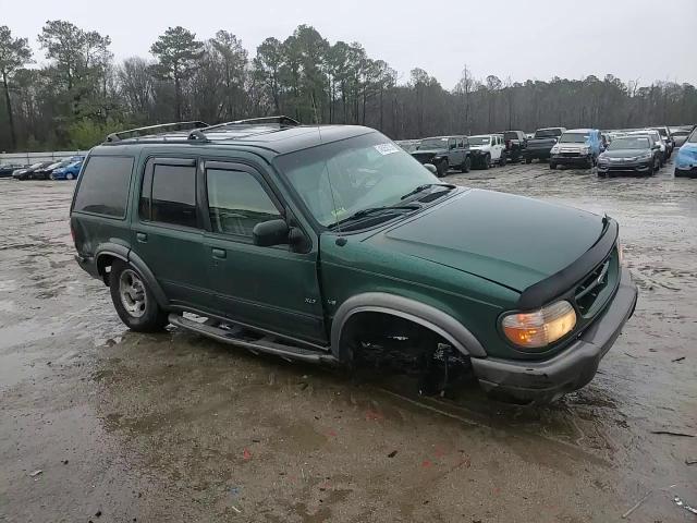 2000 Ford Explorer - Image 11