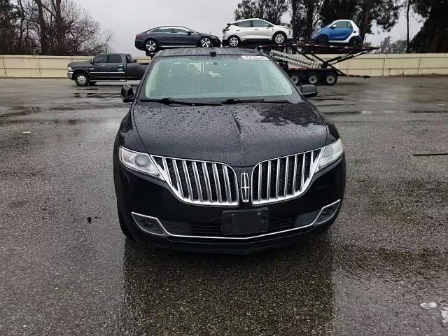 2015 Lincoln MKX - Image 10
