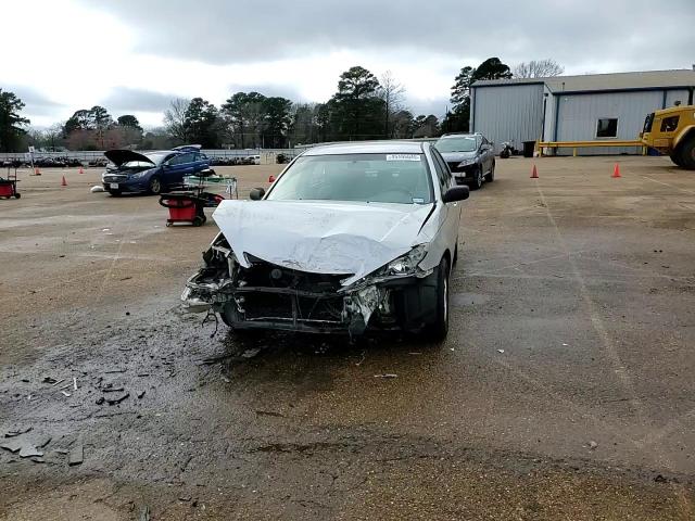 2006 Toyota Camry - Image 10