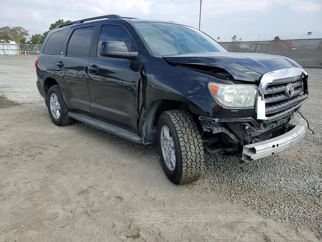 2016 Toyota Sequoia - Image 12
