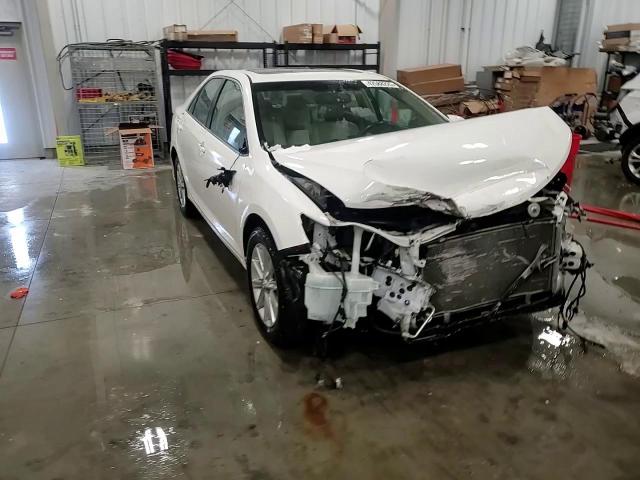 2014 Toyota Camry - Image 13