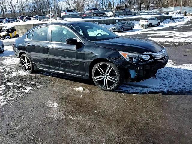 2017 Honda Accord - Image 11