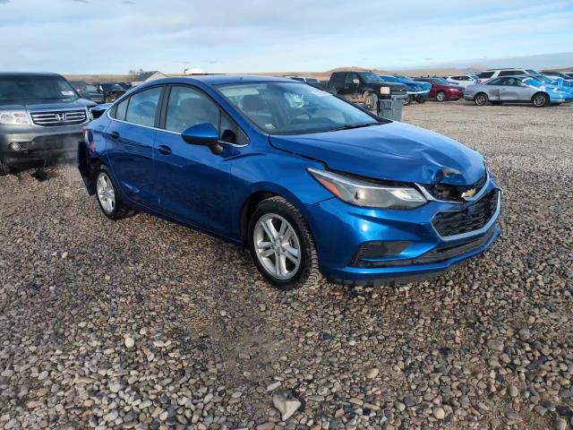 2017 Chevrolet Cruze - Image 13