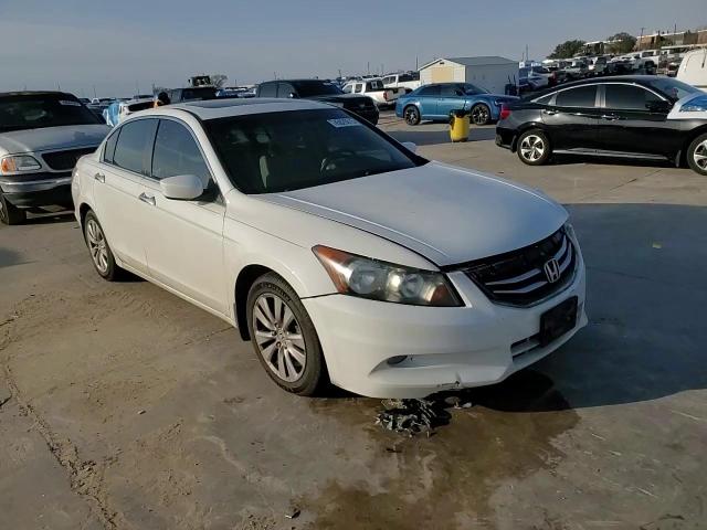 2012 Honda Accord - Image 13