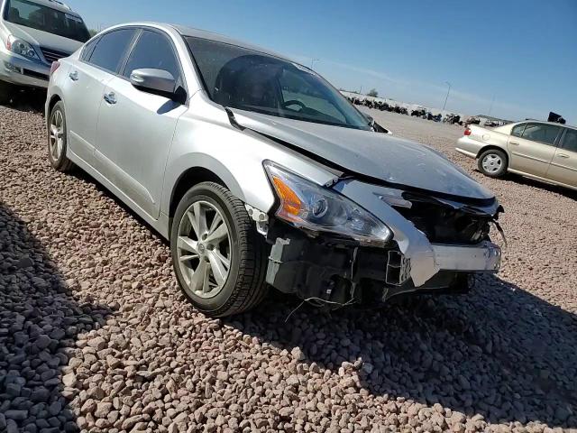 2013 Nissan Altima - Image 10