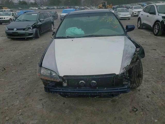 2001 Honda Accord - Image 10