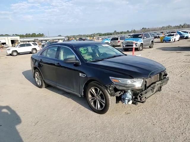 2016 Ford Taurus - Image 11