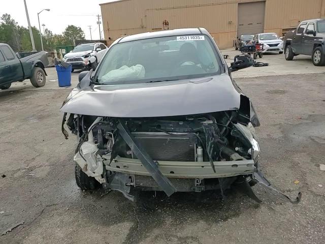 2015 Nissan Versa - Image 11