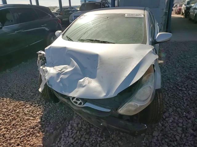 2013 Hyundai Elantra - Image 11