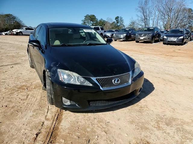 2010 Lexus IS - Image 10