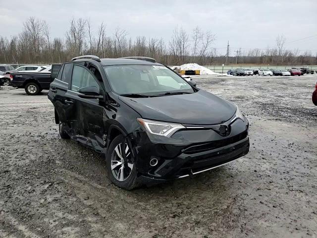 2018 Toyota RAV 4 - Image 14