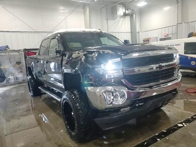 2017 Chevrolet Silverado - Image 13