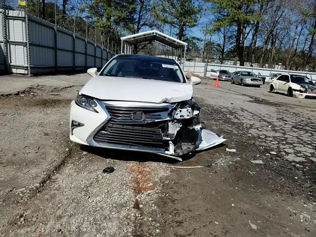 2017 Lexus ES - Image 13