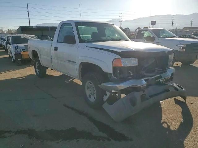 2003 GMC Sierra - Image 10