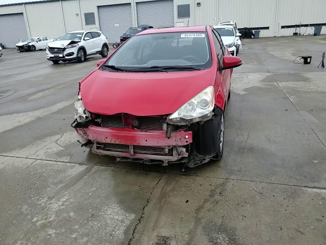 2012 Toyota Prius - Image 12