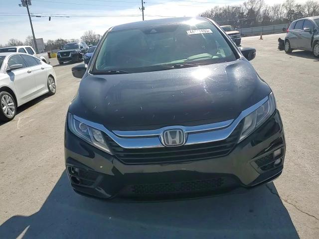 2018 Honda Odyssey - Image 12
