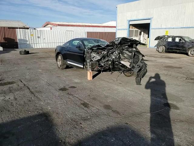 2021 Ford Mustang - Image 11