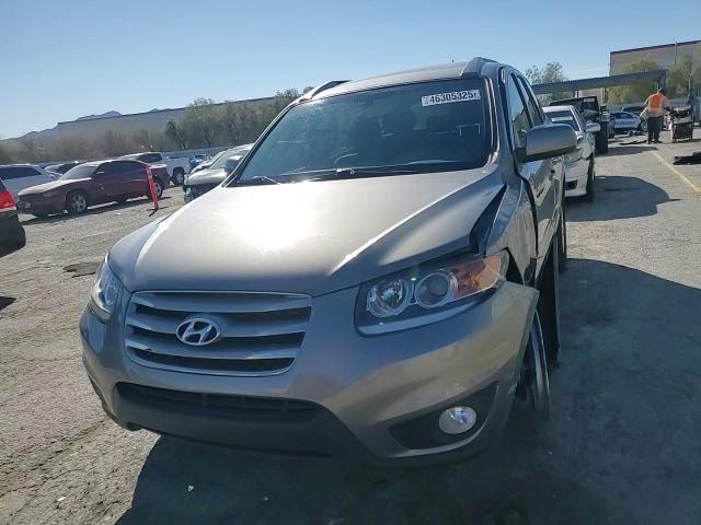 2012 Hyundai Santa Fe - Image 14