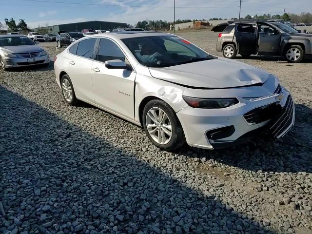 2016 Chevrolet Malibu - Image 13