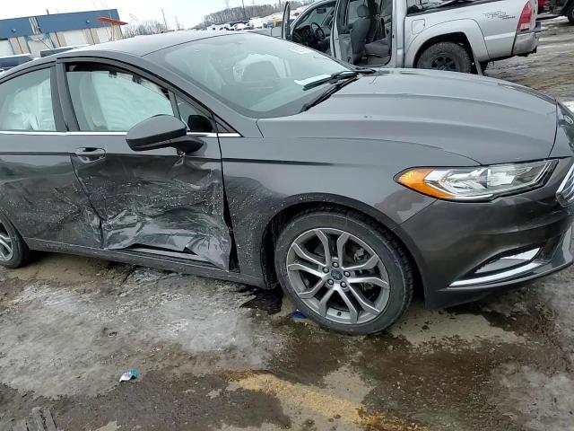 2017 Ford Fusion - Image 11