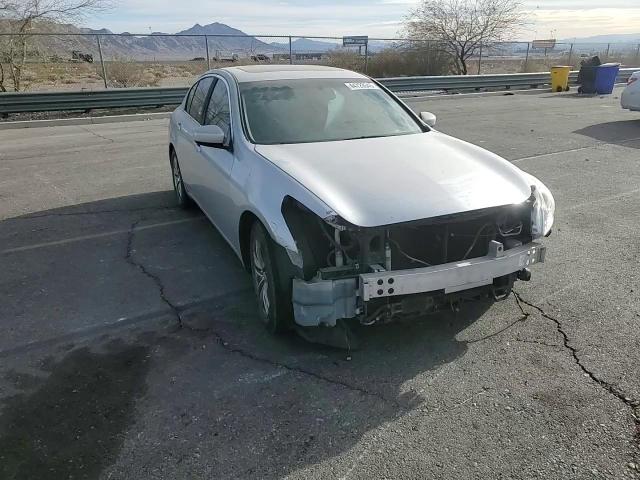 2011 Infiniti G - Image 11