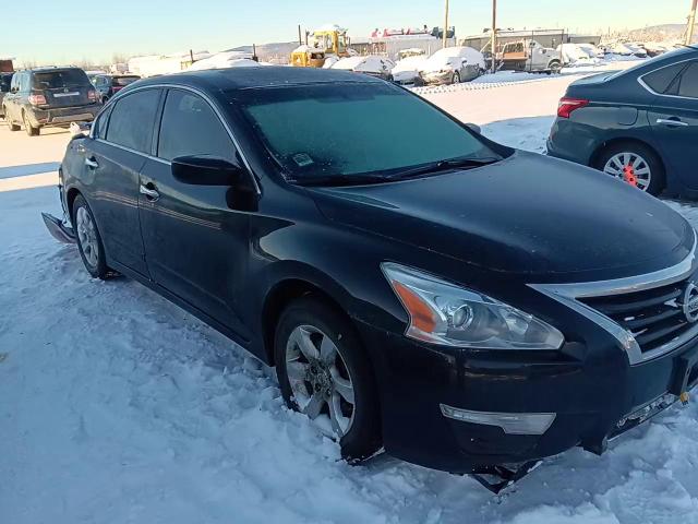 2014 Nissan Altima - Image 11