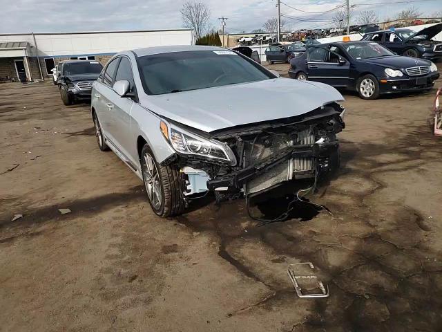 2017 Hyundai Sonata - Image 10