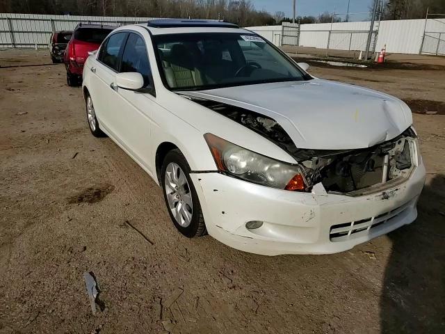 2008 Honda Accord - Image 11