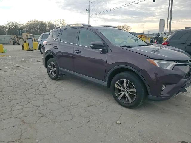 2016 Toyota RAV 4 - Image 12