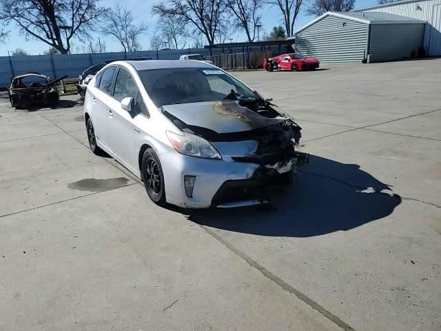 2013 Toyota Prius - Image 10
