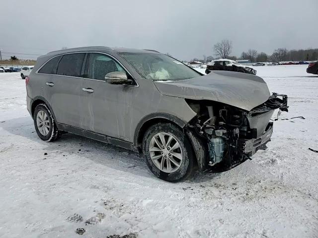 2017 Kia Sorento - Image 11
