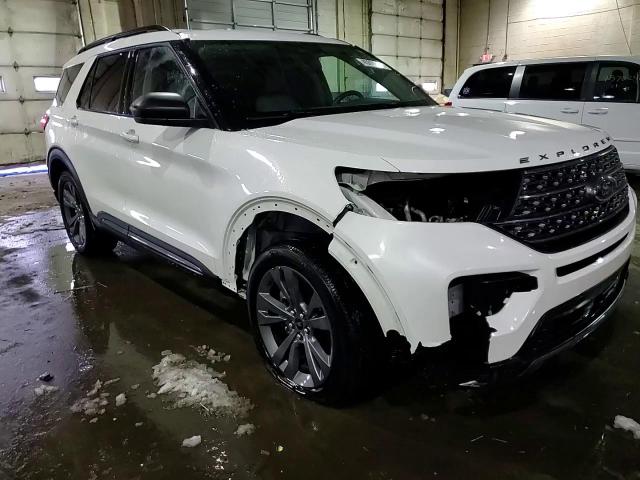 2021 Ford Explorer - Image 14
