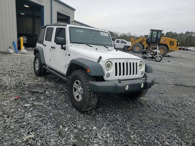 2015 Jeep Wrangler - Image 14