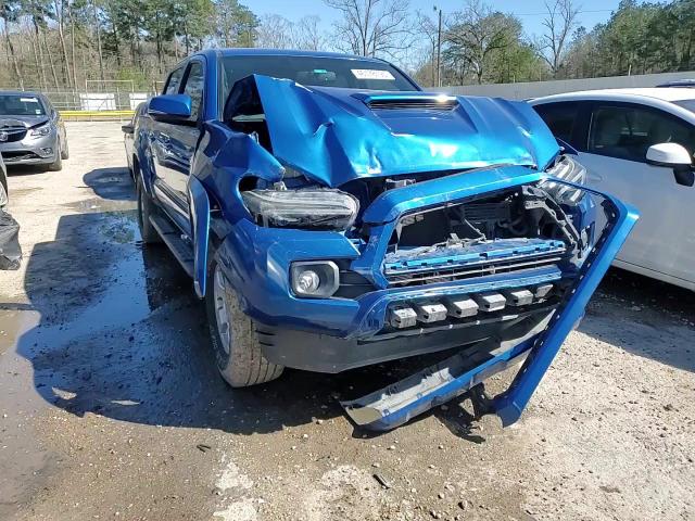 2017 Toyota Tacoma - Image 11