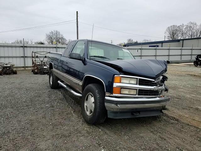 1998 Chevrolet GMT-400 - Image 11