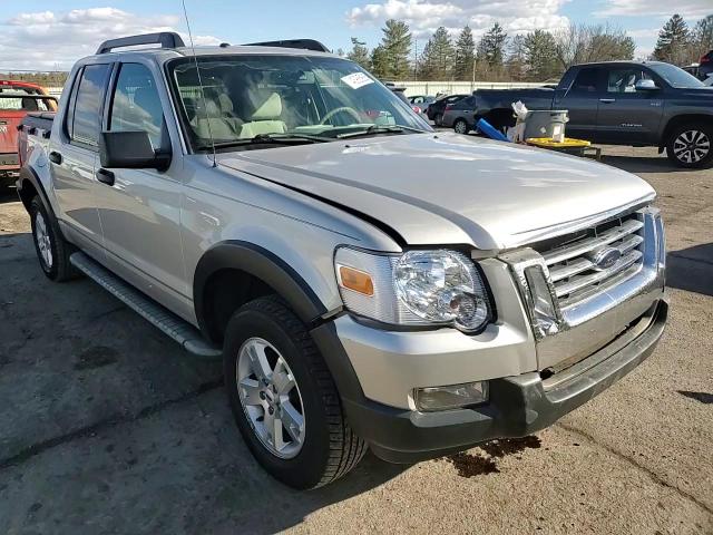 2007 Ford Explorer - Image 11