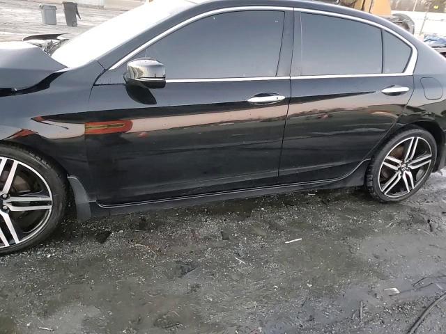 2017 Honda Accord - Image 13