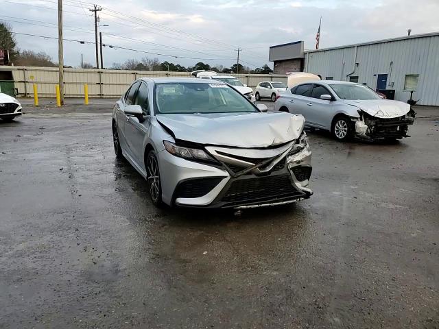 2023 Toyota Camry - Image 14