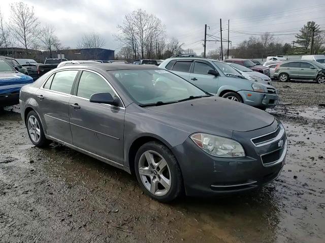 2010 Chevrolet Malibu - Image 11