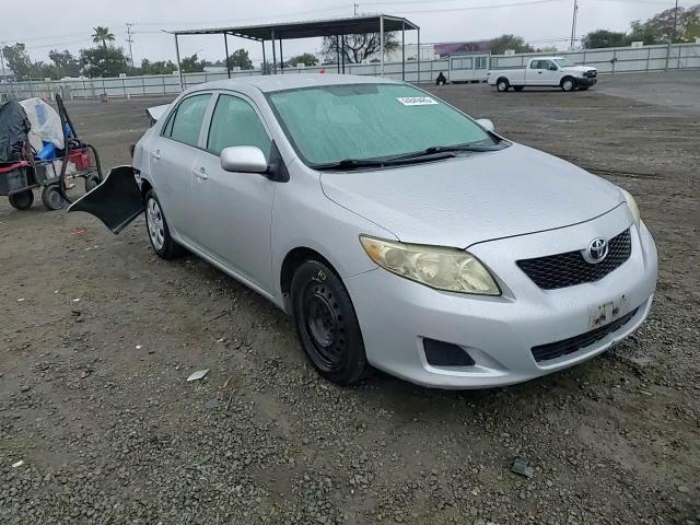 2010 Toyota Corolla - Image 10