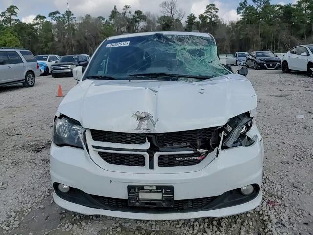 2018 Dodge Caravan - Image 14
