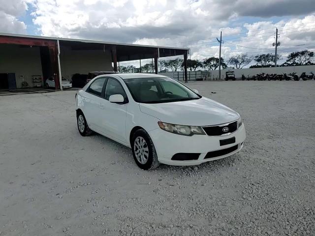 2012 Kia Forte - Image 14