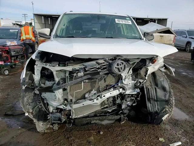2019 Toyota 4Runner - Image 11