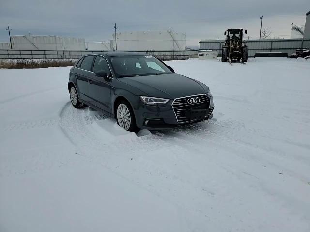 2017 Audi A3 - Image 10