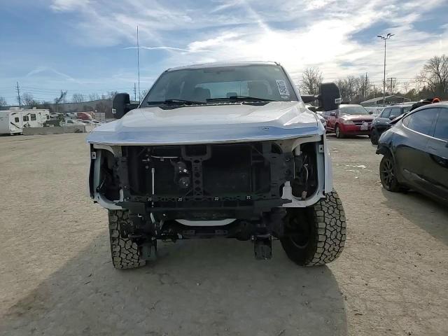 2018 Ford F250 - Image 11