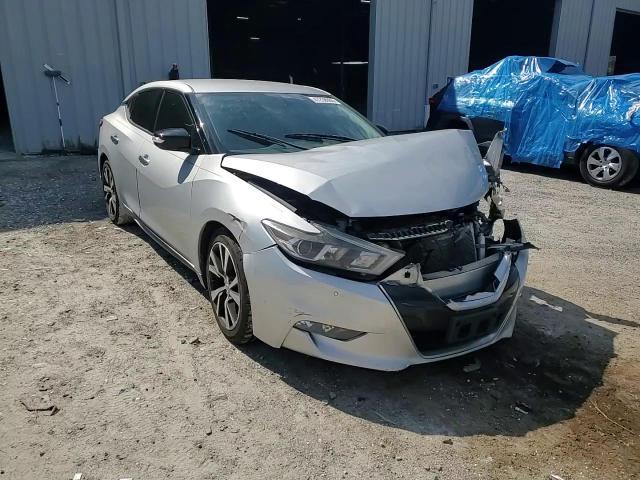 2017 Nissan Maxima - Image 10