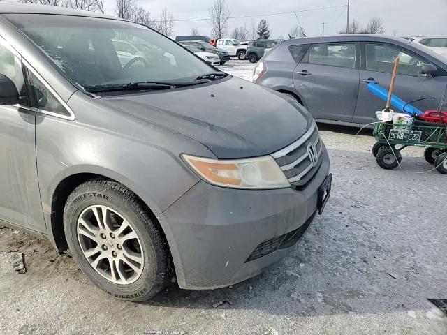 2011 Honda Odyssey - Image 11