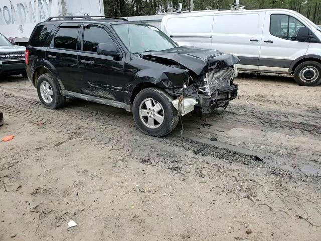 2011 Ford Escape - Image 12